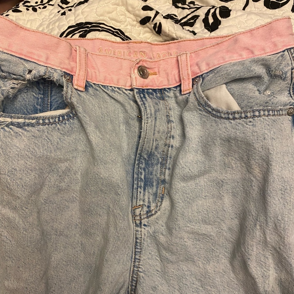 Pink waistband American eagle distressed jeans